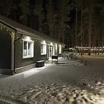 Home, Hiiumaa With Nordic Hottub & Sauna Holiday home *