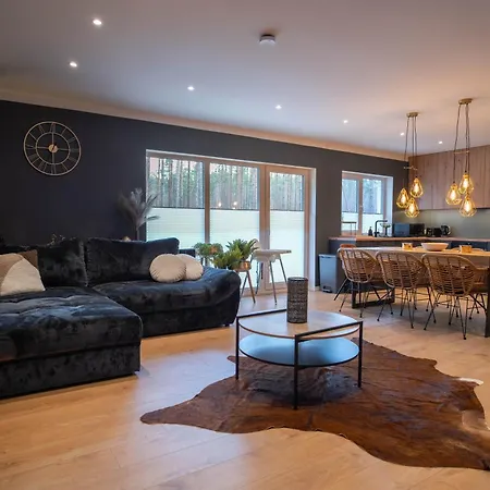 Feriehus Home, Hiiumaa With Nordic Hottub & Sauna