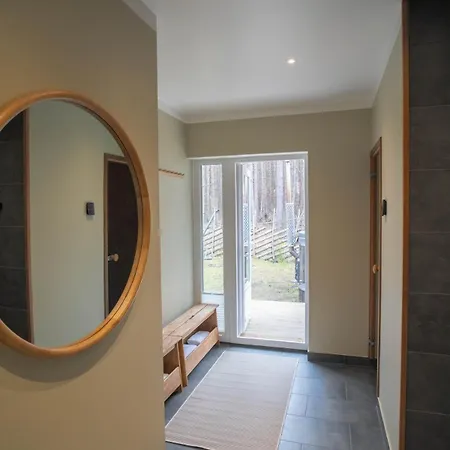 Prázdninový dům Home, Hiiumaa With Nordic Hottub & Sauna Reigi