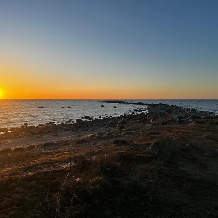 Home, Hiiumaa With Nordic Hottub & Sauna