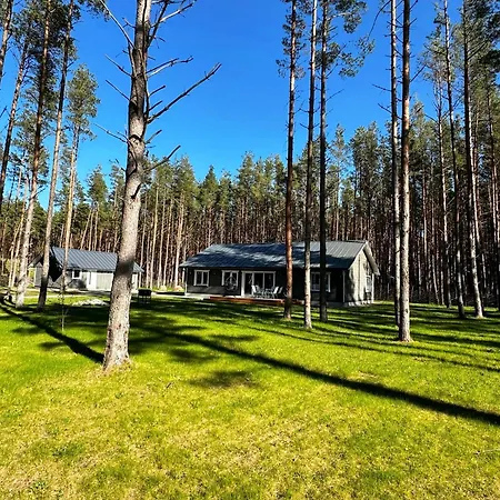 Home, Hiiumaa With Nordic Hottub & Sauna Reigi