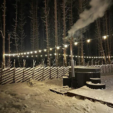 Feriehus Home, Hiiumaa With Nordic Hottub & Sauna