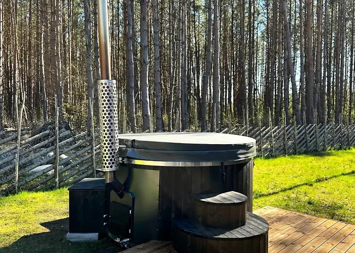 Home, Hiiumaa With Nordic Hottub & Sauna